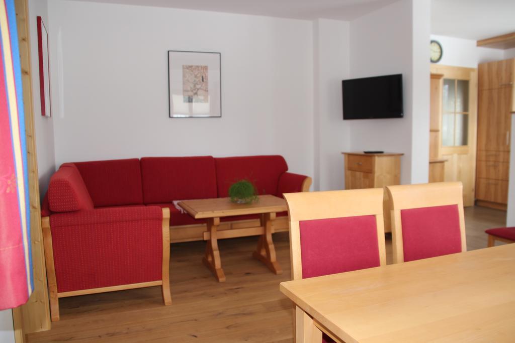 Ferienhaus Puercher Bad Mitterndorf Kamer foto